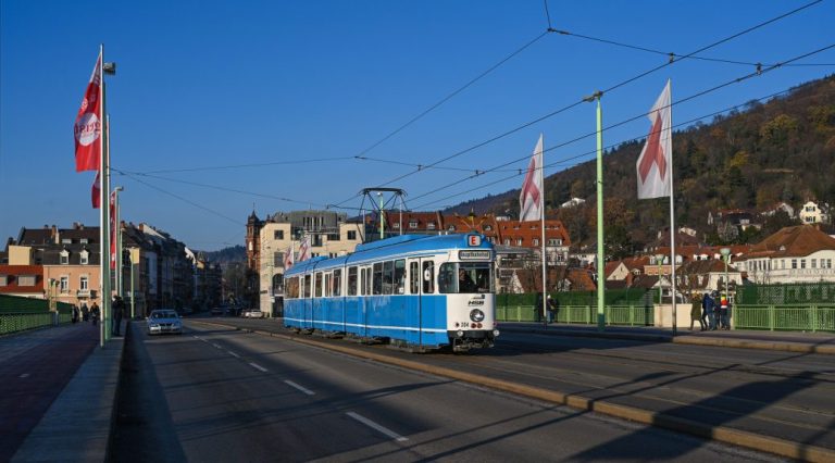 Mit Triebwagen 204 zu „Rhythm & Wine“